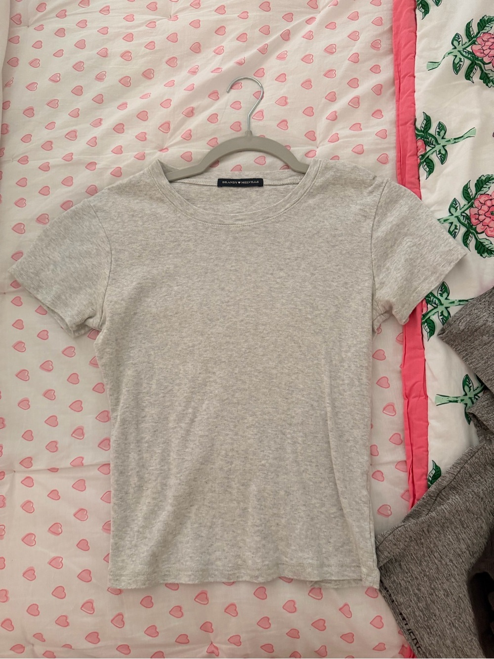 Brandy Melville Light Gray Heather Crewneck Tee